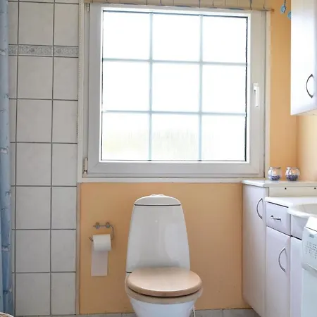 Three Bedroom Holiday In Hvide Sande Bjerregård