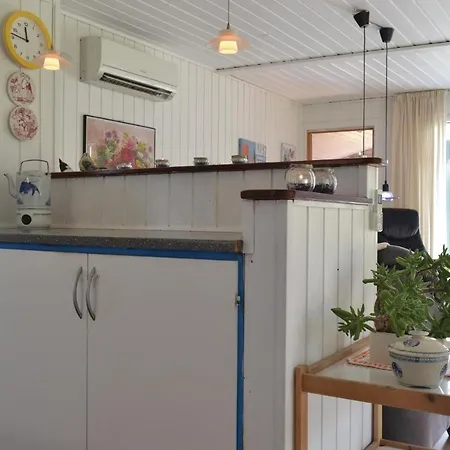 Three Bedroom Holiday In Hvide Sande